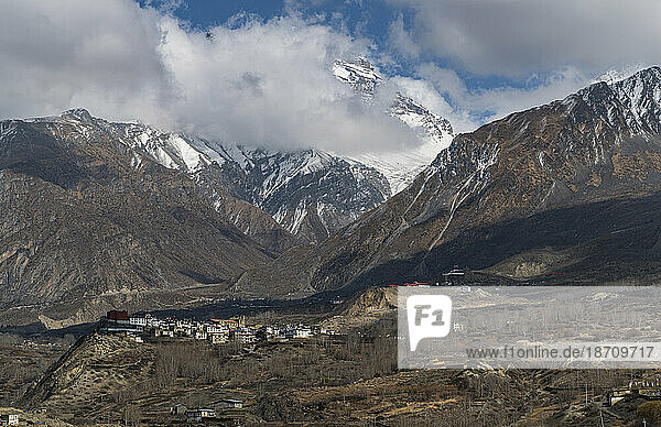 Muktinath valley  Kingdom of Mustang  Himalayas  Nepal  Asia