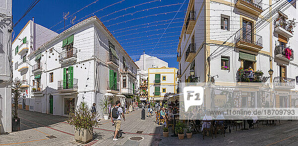 View of restaurants and cafes in Dalt Vila  UNESCO World Heritage Site  Ibiza Town  Eivissa  Balearic Islands  Spain  Mediterranean  Europe