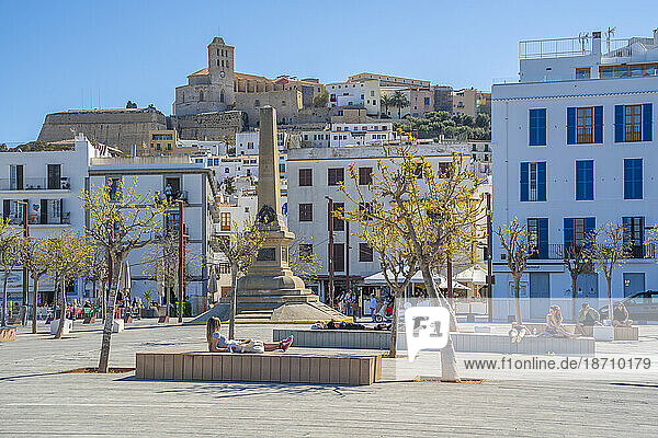 View of Obelisk to the Corsairs in Ibiza Harbour overlooked by Cathedral  Ibiza Town  Eivissa  Balearic Islands  Spain  Mediterranean  Europe