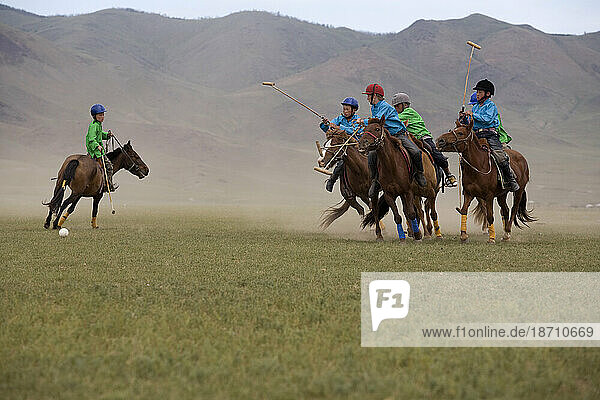 Children's polo in central Mongolia.