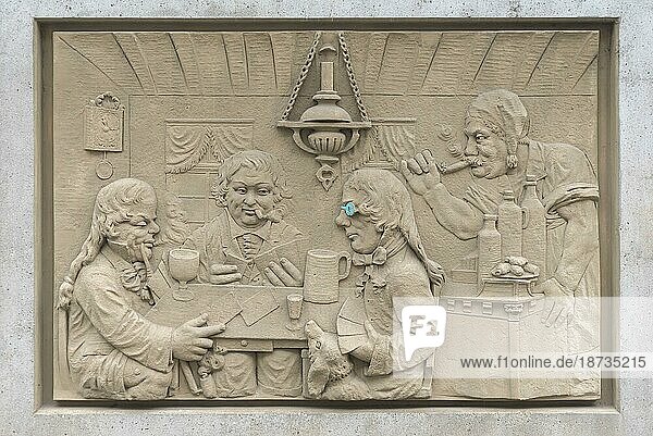 Sandsteinrelief  Die gute alte Zeit  um 1912  Altstadt  Rheinstrasse  Koblenz  Rheiunland-Pfalz  Deutschland  Europa