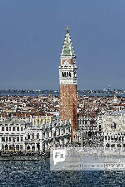 Campanile San Marco oder Markusturm  Stadtteil San Marco  Venedig  Region Venetien  Italien  Europa