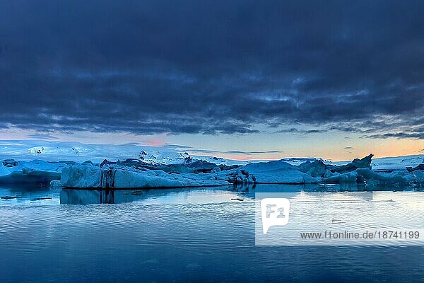 Der Gletschersee Jokulsarlon im Süden von Island