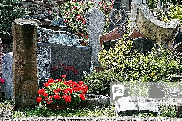 Grabsteine und Grabsteine zu verkaufen in Ihringen Deutschland