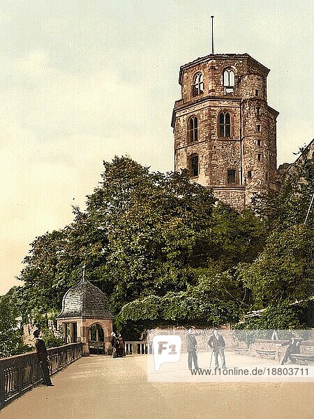 Der achteckige Turm und die Terrasse in Heidelberg  Baden-Württemberg  um 1890  Deutschland  Historisch  digital restaurierte Reproduktion von einer Vorlage aus dem 19. Jahrhundert  Europa