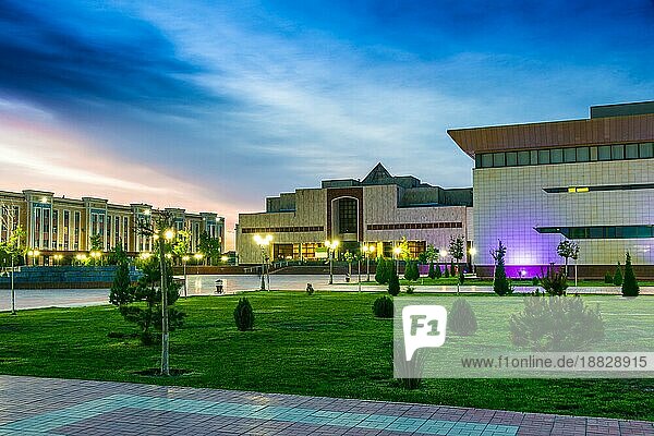 Das Staatliche Kunstmuseum der Republik Karakalpakstan in Nukus  Usbekistan  Asien
