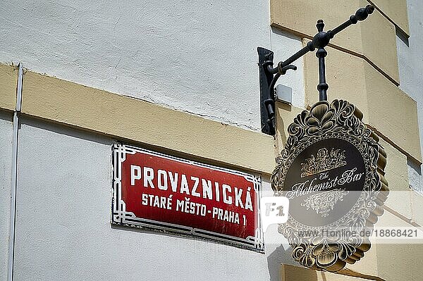 Prag Tschechische Republik. Straßenschild in der Altstadt