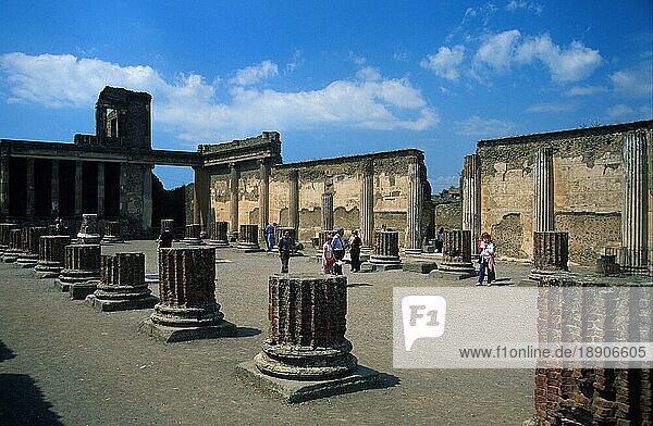 Basilika  Forum  Ausgrabungsstätte  Pompeji  Italien  Europa
