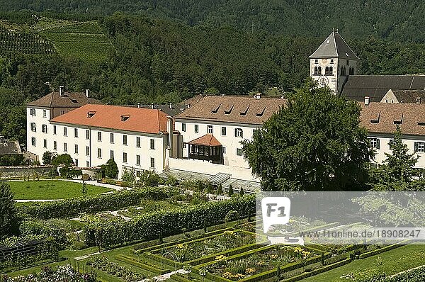 Augustinerchorherrenstift Kloster Neustift  3km östlich von Brixen gelegen. 1141 begründet  1190 erneuert