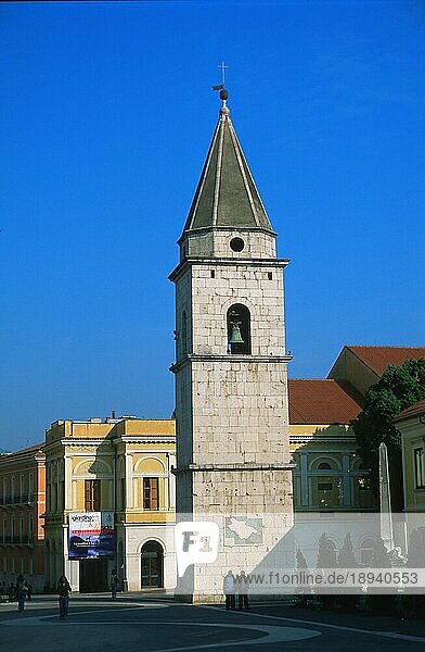 Campanile San Sofia  Benevento  Kampanien  Italien  Glockenturm  Europa
