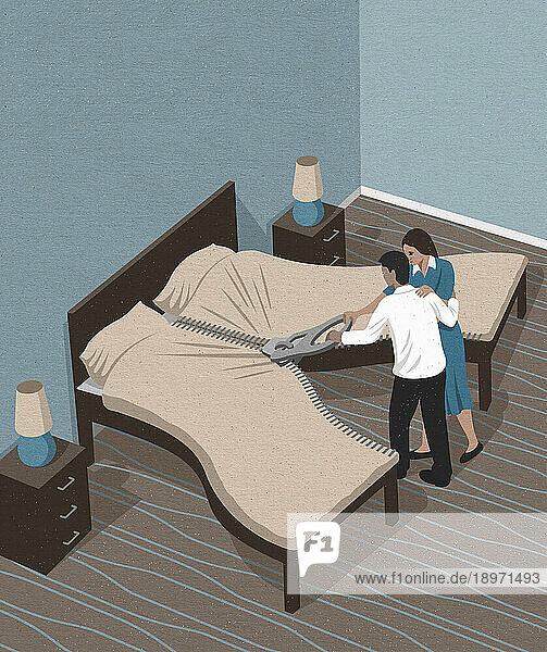 Ehepaar schließt Betten zusammen