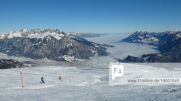 Blick vom Skigebiet Pizol Richtung Sargans