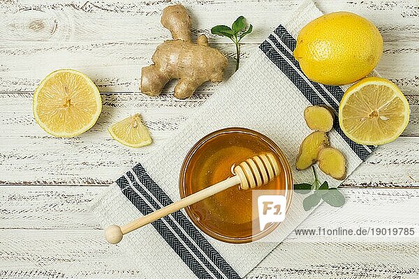 Honigglas mit Zitrone Ingwer