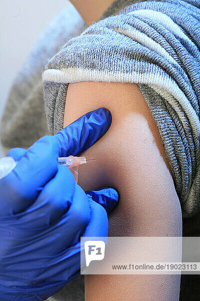 Vaccination of a 17-year-old girl