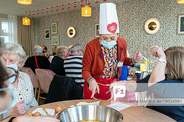 Culinary workshop in a senior service residence  animation  preparation and tasting of maple syrup cookies.