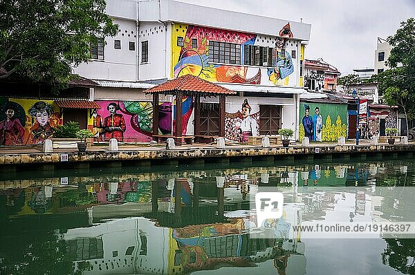 Stadtansichten des Kanals in Malakka  Malaysia  Asien