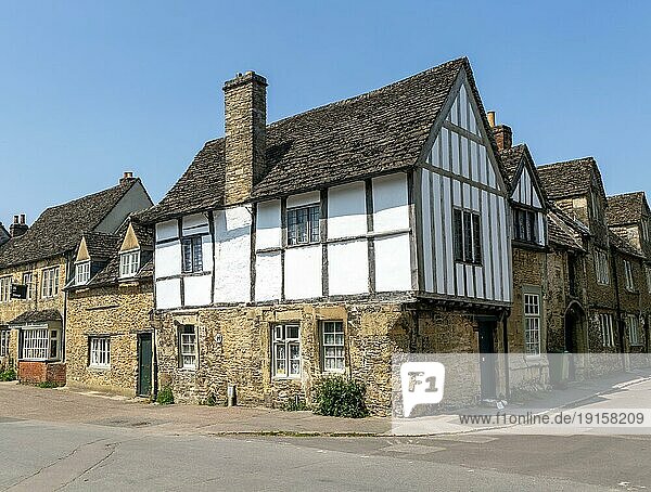 Historische Häuser im Dorf Lacock  Wiltshire  England  UK