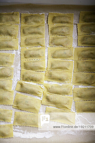 Ravioli filled with salmon and herbs