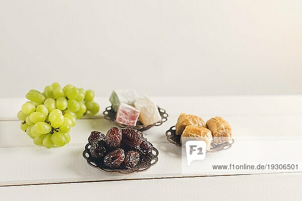 Türkische Süßigkeiten Weintrauben