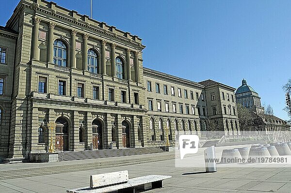 Noch immer steht in Zürich dü Covid19 Virus Log down. Alle kulturellen Einrichtungen sind geschlossen und Sportveranstaltungen werden abgesagt