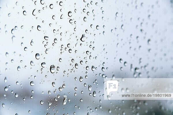 Regentropfen auf Fensterscheiben Textur Hintergrund