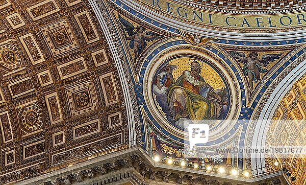 Ein Bild einer der Fresken im Inneren des Petersdoms