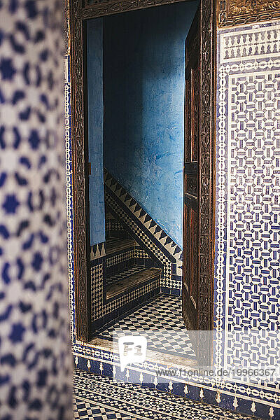 Patterned wall of riad at moroccan house
