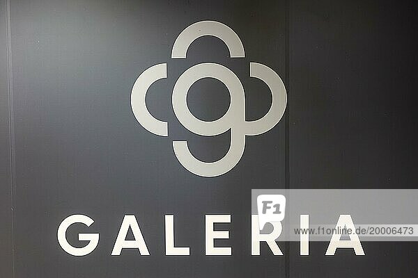 Galeria Logo an einem Laden Geschäft Einzelhandel an der Königstraße in Stuttgart  Deutschland  Europa