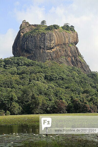 Rock palace at Sigiriya  Central Province  Sri Lanka  Asia