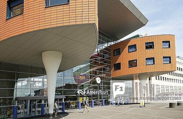 Modern architecture railway station  Amersfoort  Netherlands