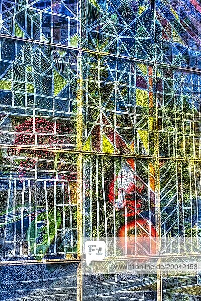 Weihnachtsmotiv  Weihnachten  Weihnacht  Christfest  Adventszeit  Weihnachtskugeln  Schmuck  Adventszeit  künstlerische Aufnahme  Verfremdung  Weihnachtskartenmotiv  kreative Fotografie  buntes Kirchenfenster  Mischtechnik  Deutschland  Europa