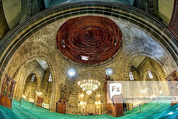 Grand mosque of Erzurum or Atabey Mosque  Central nave and ceiling  Erzurum  Turkey  Asia