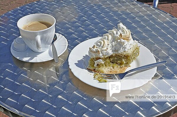 Island of Norderney  Apple pie with cream  Island of Norderney  Lower Saxony  Federal Republic of Germany