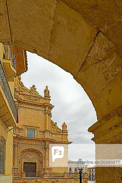 Kirche, Collegiata de San Patricio
