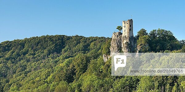 Neideck castle ruins in the Wiesenttal valley  landmark of Franconian Switzerland  Franconian Switzerland  Franconia  Bavaria  Germany  Europe