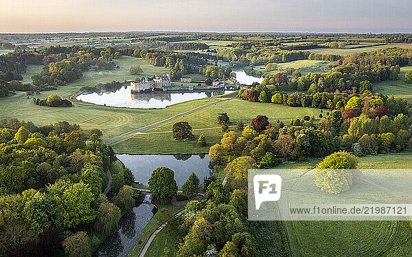 Leeds Castle at sunrise  Kent  England  United Kingdom
