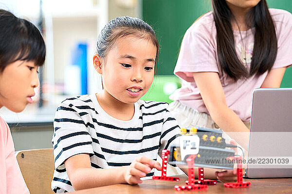 Japanese Kids In Classroom