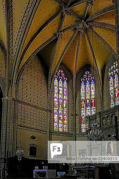 Kirche  Basilique-Cathédrale Saint-Jean-Baptiste