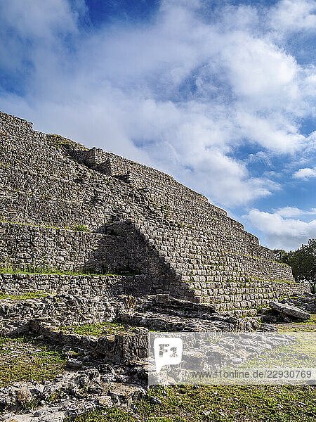 Kinich Kak Moo Mayan Pyramid  Izamal  Yucatan State  Mexico