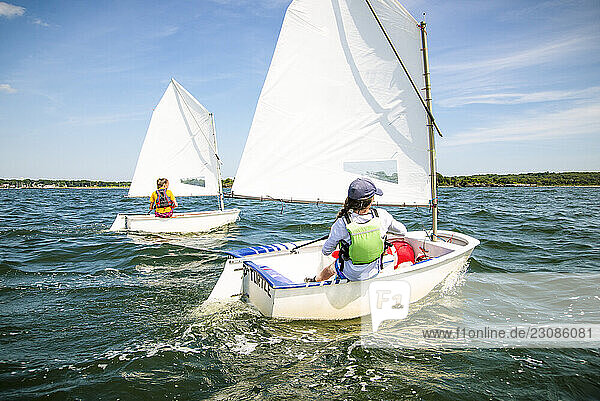 Junior Sailing in Summer