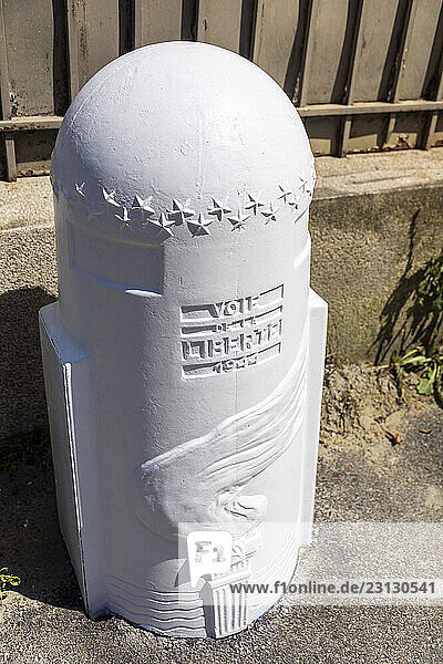 France  Brittany  Ille-et-Vilaine  Rennes Waymarker  1944