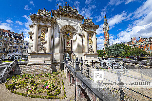 France  Hauts de France  Nord  Lille. The belfry of the H?tel-de-Ville.. Porte de Paris
